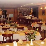 Arabella World 4* Avsallar
